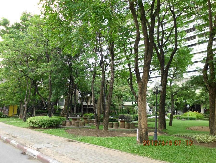 Phranakhon Grand View Hotel Bangkok Bagian luar foto